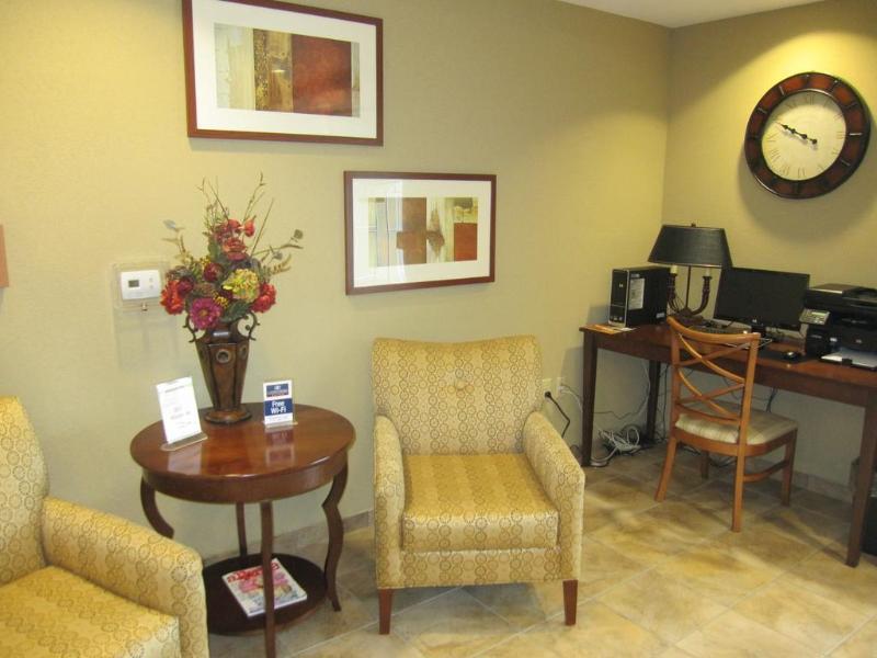 Candlewood Suites Elmira Horseheads By Ihg Bagian luar foto